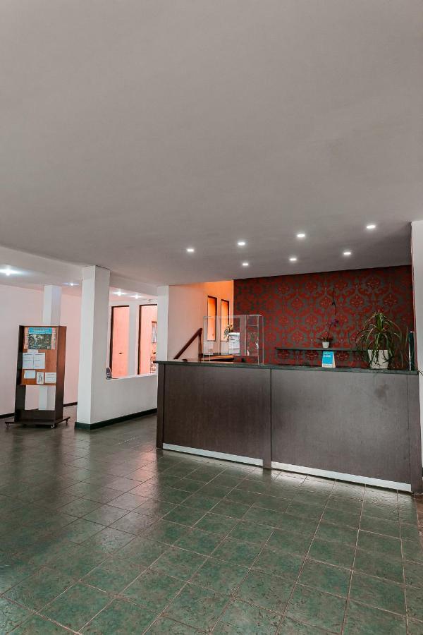 Tajy Iguazu Hotel ปูแอร์โตอีกวาซู ภายนอก รูปภาพ