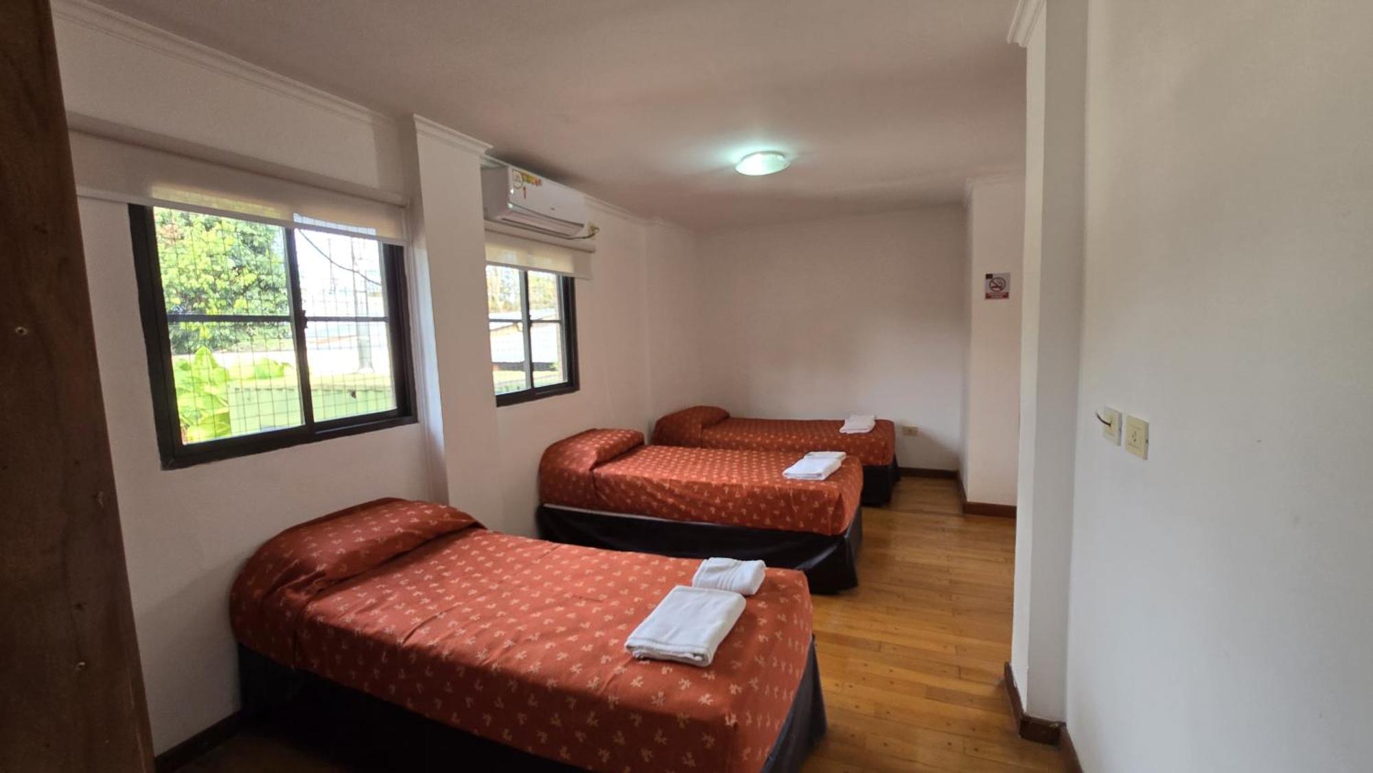 Tajy Iguazu Hotel ปูแอร์โตอีกวาซู ภายนอก รูปภาพ