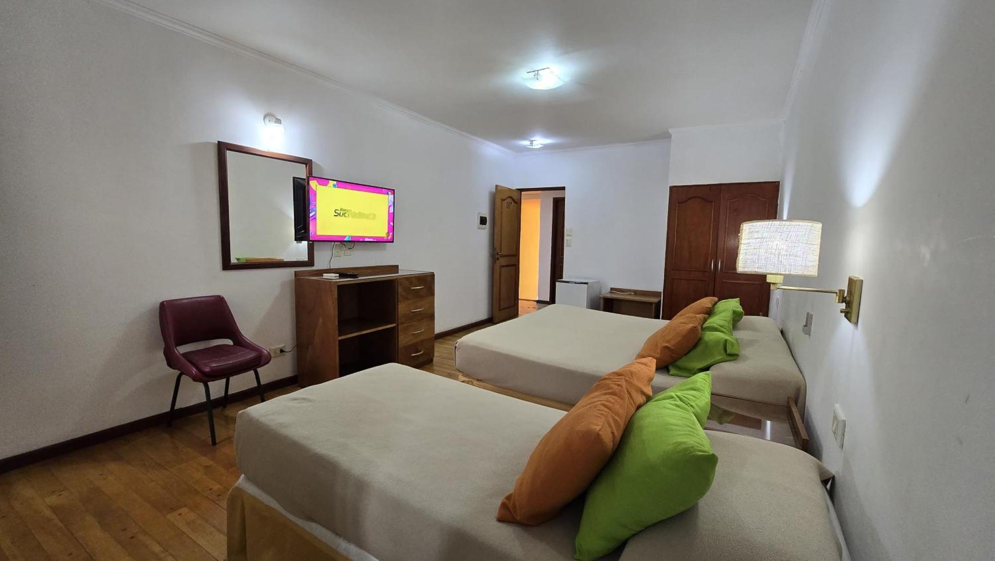 Tajy Iguazu Hotel ปูแอร์โตอีกวาซู ภายนอก รูปภาพ