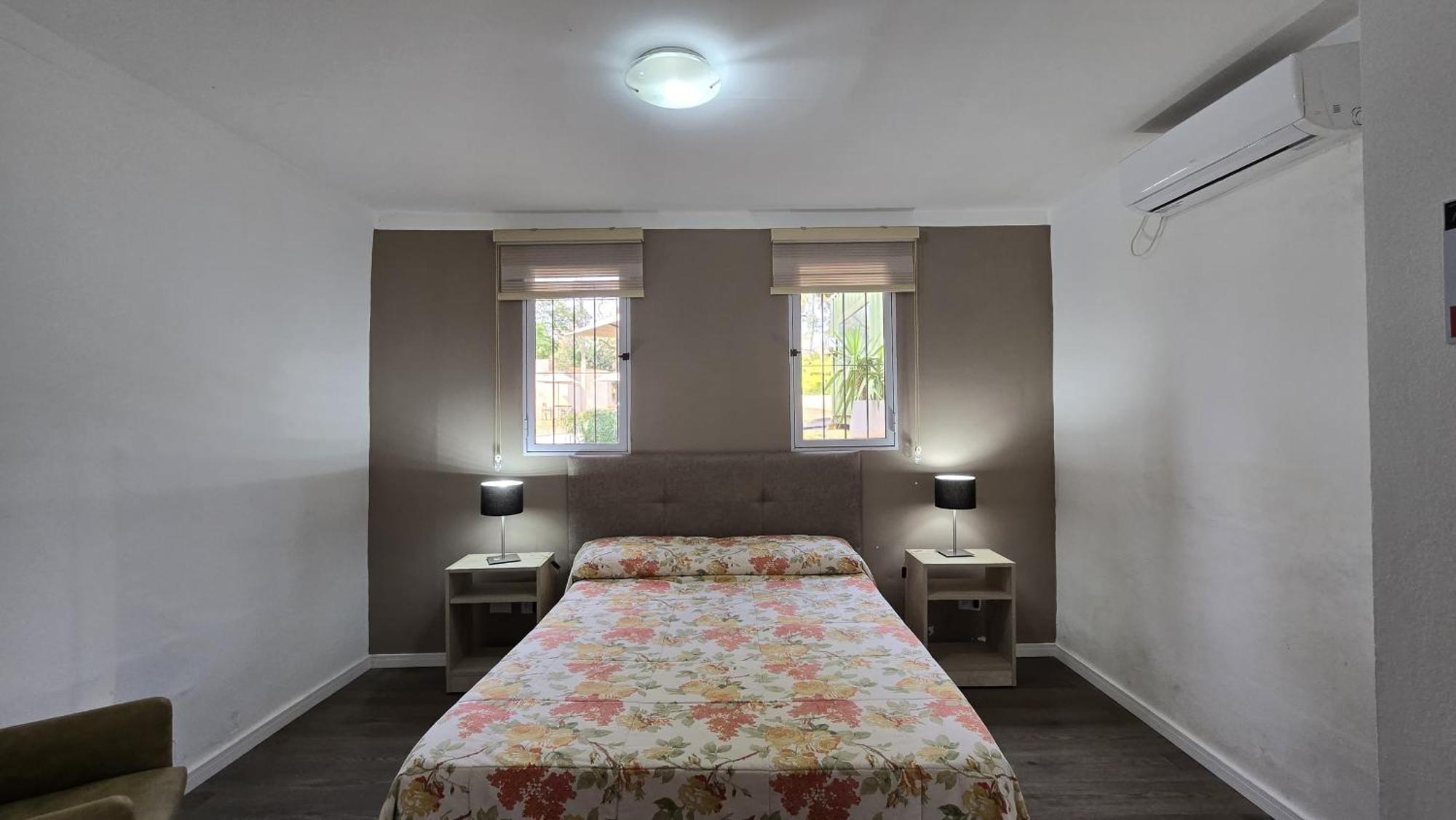 Tajy Iguazu Hotel ปูแอร์โตอีกวาซู ภายนอก รูปภาพ